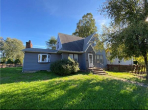 3 Bedroom Home in Town